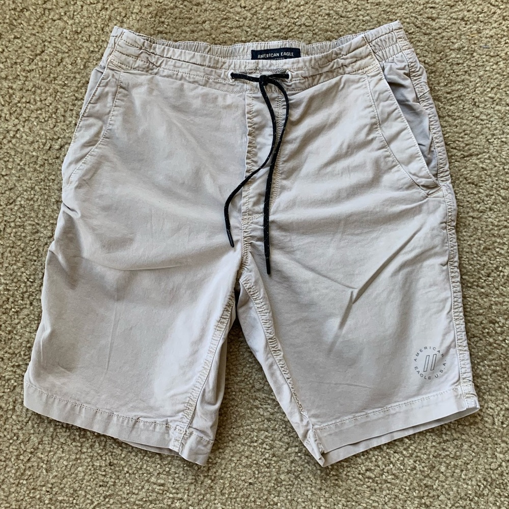 American Eagle elastic shorts